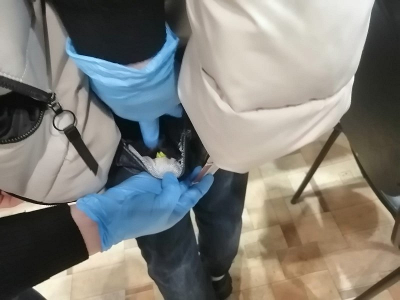 В Похвистнево полицейские задержали подозреваемого в незаконном обороте наркотиков